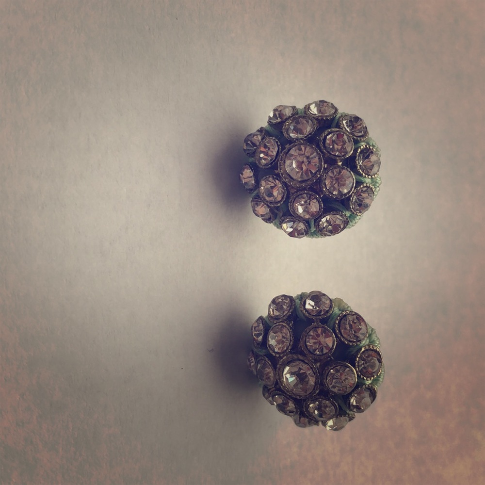Rhinestone/mint green stud Earrings